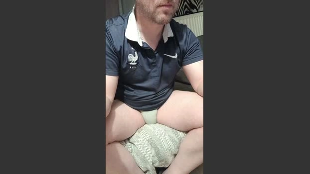 tomsauwer 05-07-2026 Male Cap legs Ass playtime nude