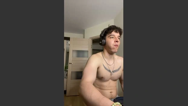 bravo_maestro 07-07-2026 Male Cap fingers nude squirt fuckher