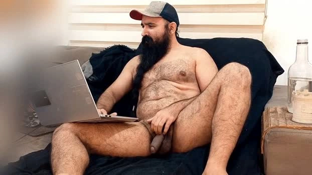 BeardedSmoker 08-07-2026 Male Cap fingering fuckface bj-dildo natural