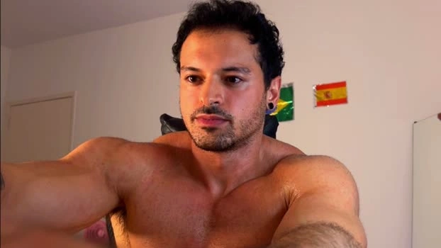Lucasfit24 09-07-2026 Male Cap gay jerkoff naked Show