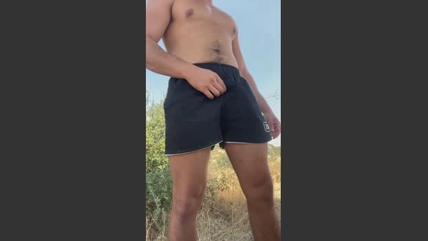 fernanditoho 10-07-2026 Male Cap prettyface fingers hot hard