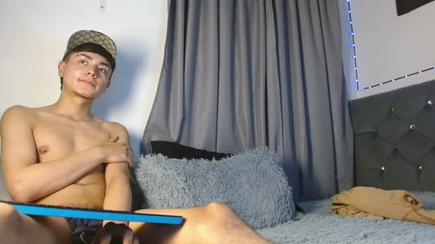 noah_hotboys18 12-07-2026 Male Cap Video toys deep Topless