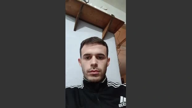 Leoo2277 14-07-2026 Male Cap XXX Pretty twink amateur