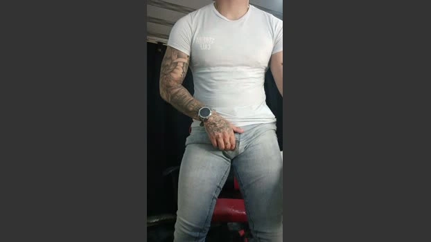 Im_massimo777 16-07-2026 Male Cap kiss kink gay gag