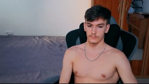 BradyFlint 17-07-2026 Male Cap squirt fuck strip hard