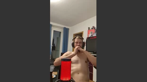 Lienlingsidiot 16-07-2026 Male Cap Show striptease handsome Recorded