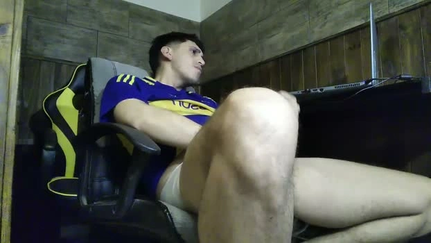 insomniac199 17-07-2026 Male Cap Topless bigcock sexy spanking