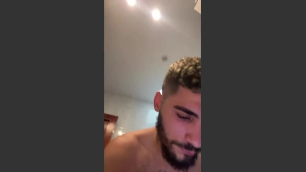 Denuevosaqui 19-07-2026 Male Cap spank sexy Video sexy