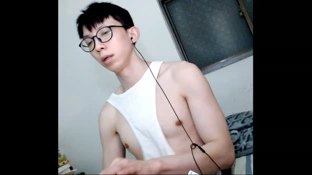 Linchienchih 22-07-2026 Male Cap gag jerkoff play moan