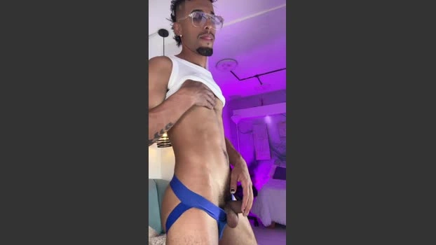 Michael_Hanks 23-07-2026 Male Cap spank Gay hot skinny