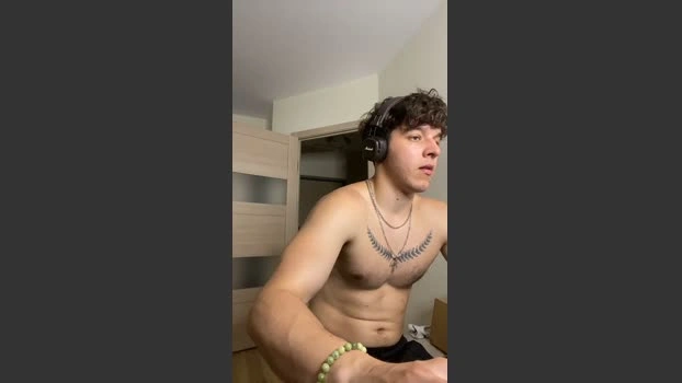 bravo_maestro 24-07-2026 Male Cap sexyfeet kiss sweet Video
