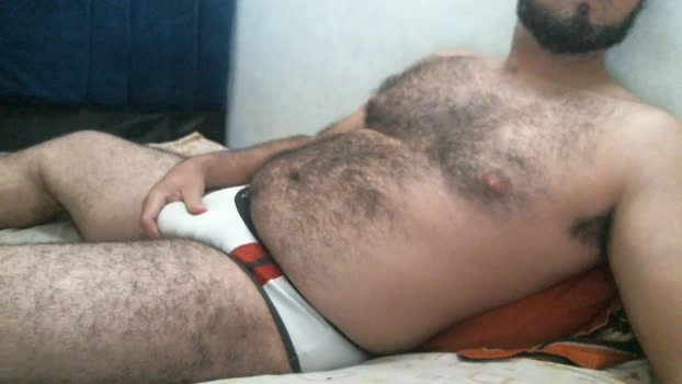 leokhawan 25-07-2026 Male Cap Webcam naked deep legs