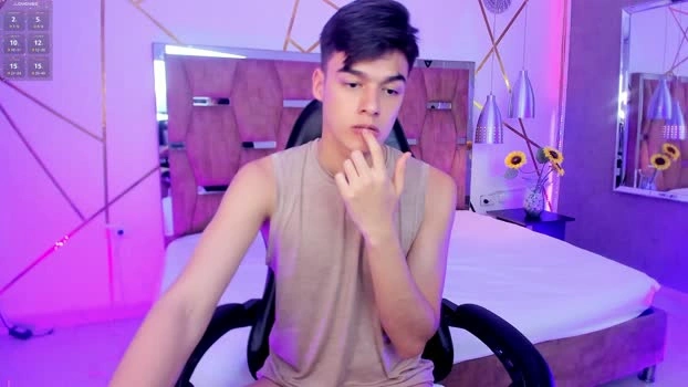 Gerony 27-07-2026 Male Cap fingering Topless suckshow nude