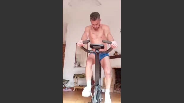 danthepiero 27-07-2026 Male Cap Gay hardcock striptease bicurious